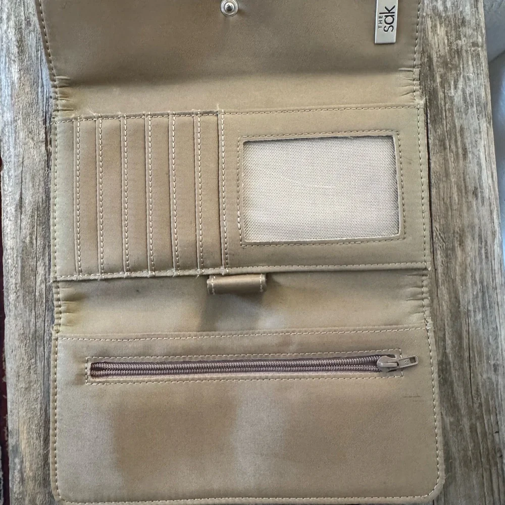 The Sak Tan Knit Clutch Wristlet - Picture 3 of 7